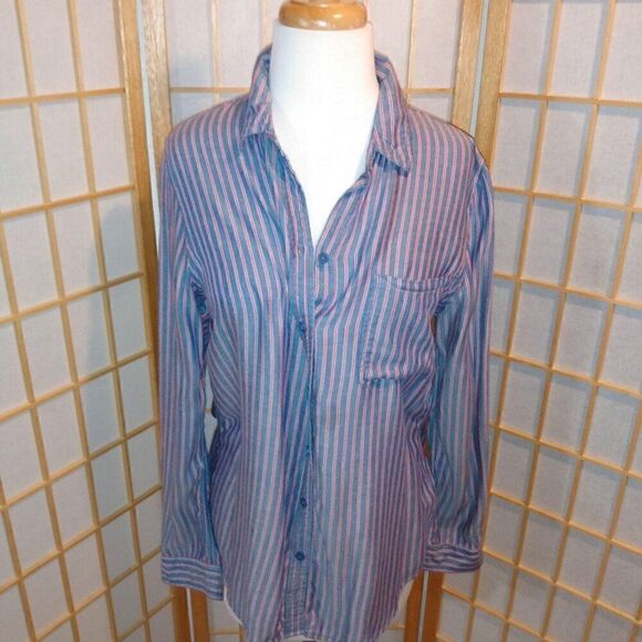 Bundle of 2 S Beach Lunch Lounge Tops - Picture 7 of 16